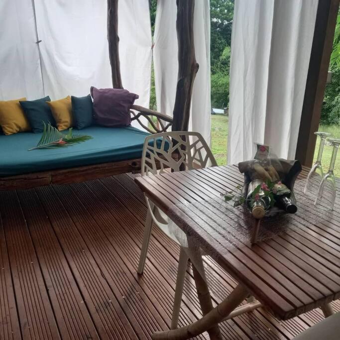 Bungalow Atypique Ti Bambou A 500M De La Plage แซนต์-อาน ภายนอก รูปภาพ