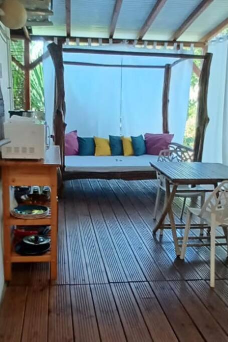 Bungalow Atypique Ti Bambou A 500M De La Plage แซนต์-อาน ภายนอก รูปภาพ