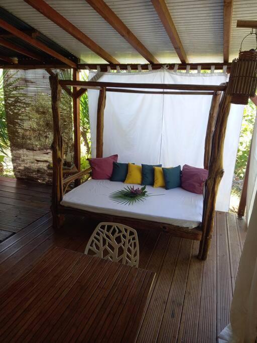 Bungalow Atypique Ti Bambou A 500M De La Plage แซนต์-อาน ภายนอก รูปภาพ