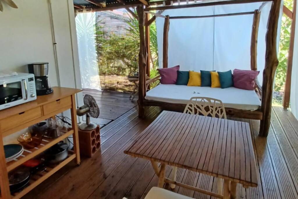 Bungalow Atypique Ti Bambou A 500M De La Plage แซนต์-อาน ภายนอก รูปภาพ